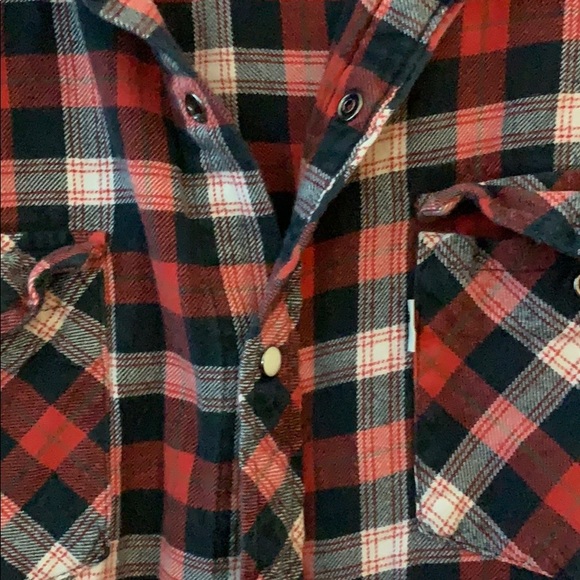 Long sleeved snap button Levi flannel - Picture 3 of 3